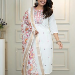 💫 এক্সক্লুসিভ এমব্রয়ডারি ৩ পিস – প্রিন্টেড অরনা সহ